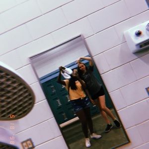 Meet your Posher, Andrea